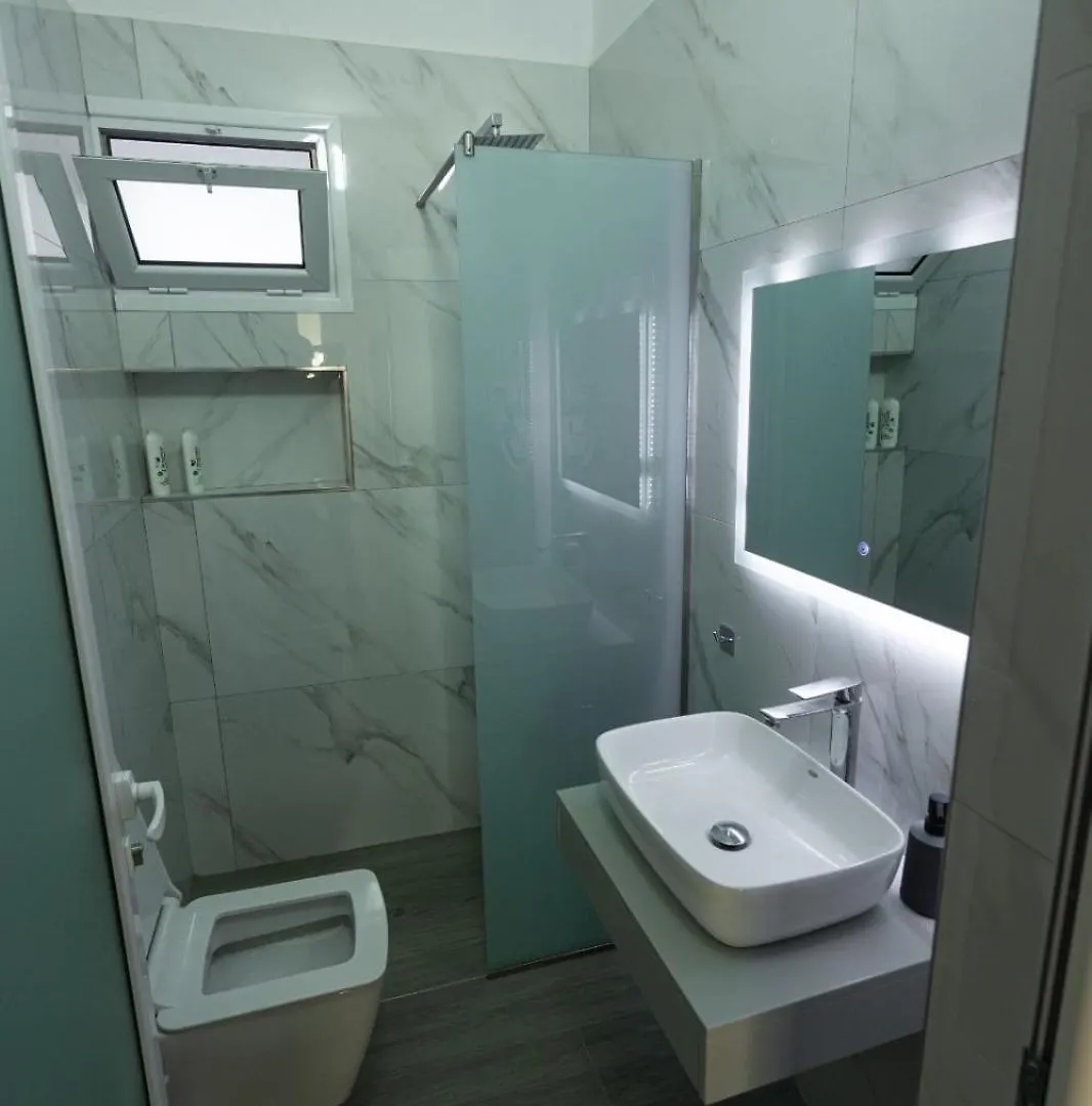 Belka Studios Vlorë 0*,  Albania