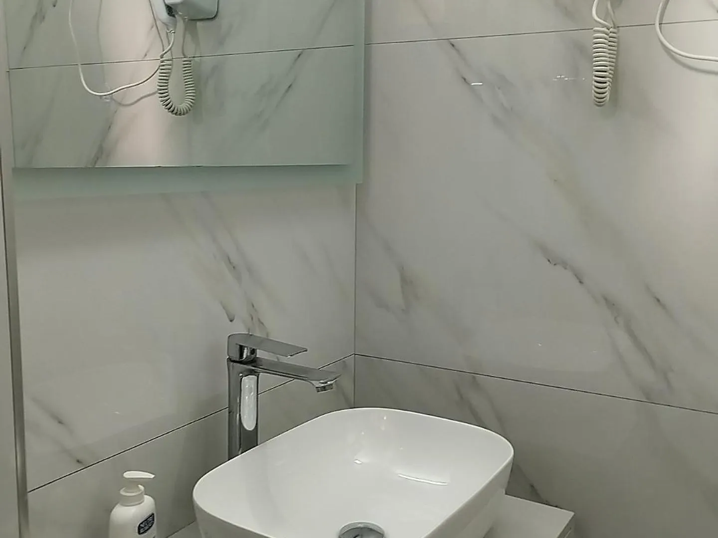 Belka Studios Wlora 0*,  Albania